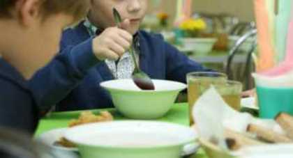 Сергей Сокол: для детей-инвалидов питание в школах должно быть бесплатным